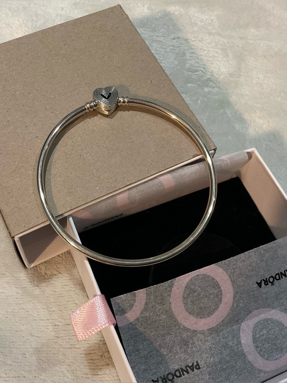 Pandora Radiating Heart Clasp Bangle Bracelet